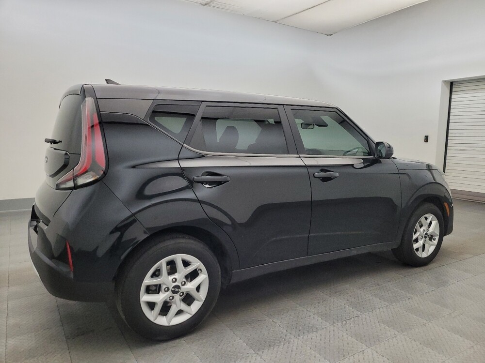 2023 Kia Soul in Mesa, AZ 85210 - 18111275 10