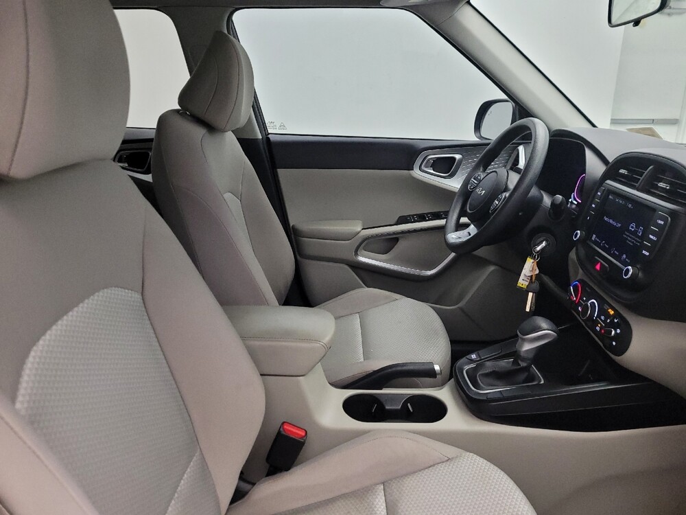 2023 Kia Soul in Mesa, AZ 85210 - 18111275 21