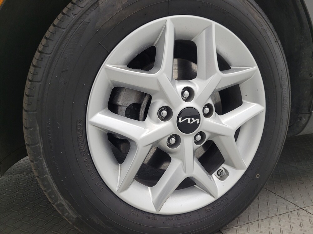 2023 Kia Soul in Mesa, AZ 85210 - 18111275 31