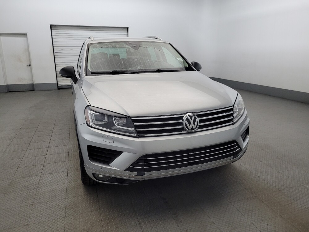 2016 Volkswagen Touareg in Chesapeake, VA 23320 - 18111276 14