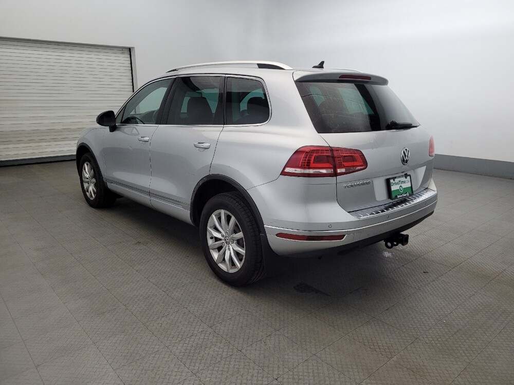 2016 Volkswagen Touareg in Chesapeake, VA 23320 - 18111276 5