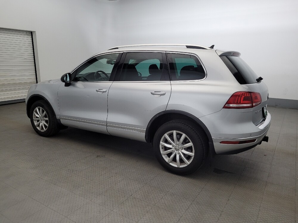 2016 Volkswagen Touareg in Chesapeake, VA 23320 - 18111276 3