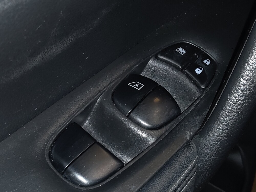 2019 Nissan Rogue in Jacksonville, FL 32210 - 18111281 27