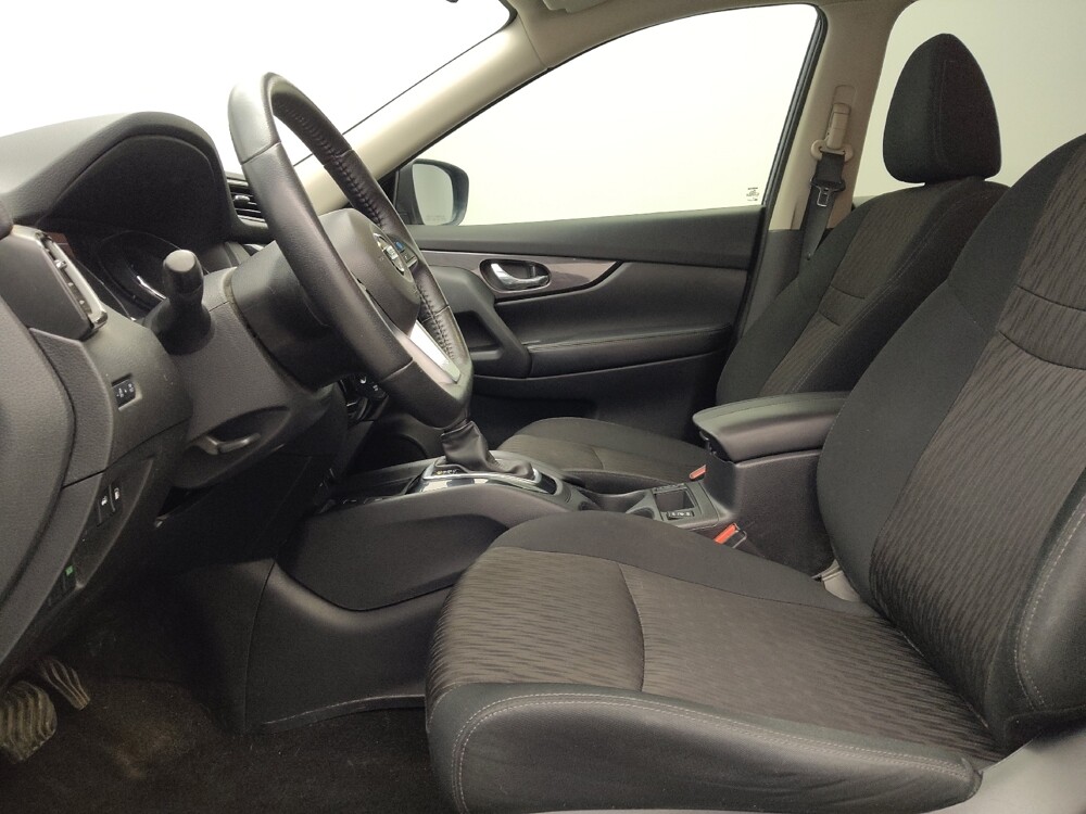 2019 Nissan Rogue in Lakewood, CO 80215 - 18111282 17