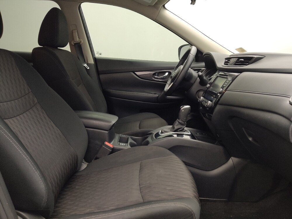 2019 Nissan Rogue in Lakewood, CO 80215 - 18111282 21