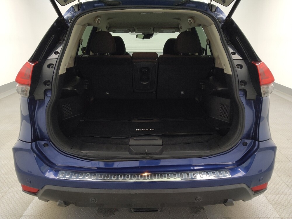 2019 Nissan Rogue in Lakewood, CO 80215 - 18111282 29