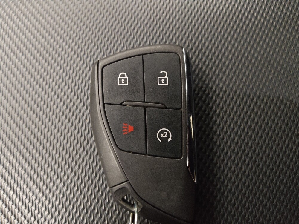 2025 Chevrolet Equinox in Lakewood, CO 80215 - 18111283 32