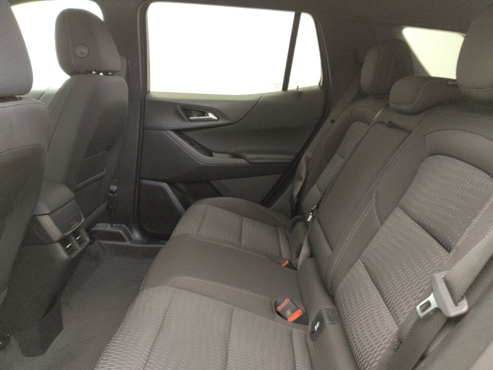 2025 Chevrolet Equinox in Lakewood, CO 80215 - 18111283 18