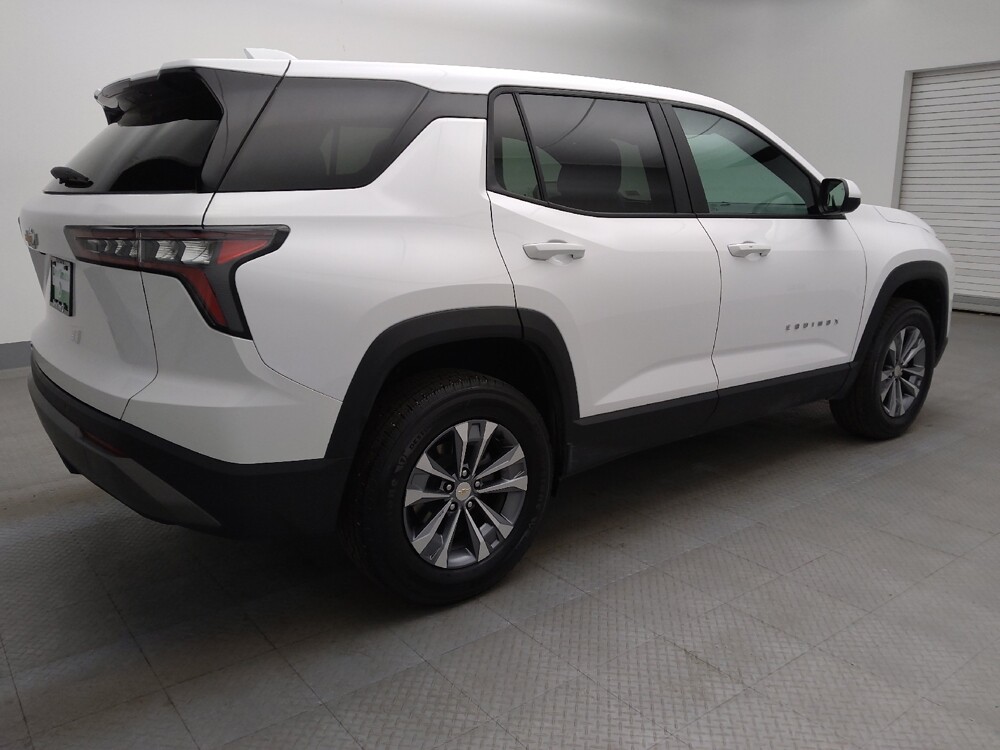 2025 Chevrolet Equinox in Lakewood, CO 80215 - 18111283 10