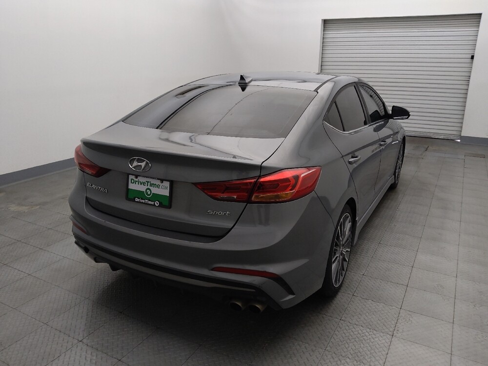 2018 Hyundai Elantra in Houston, TX 77074 - 18111284 7