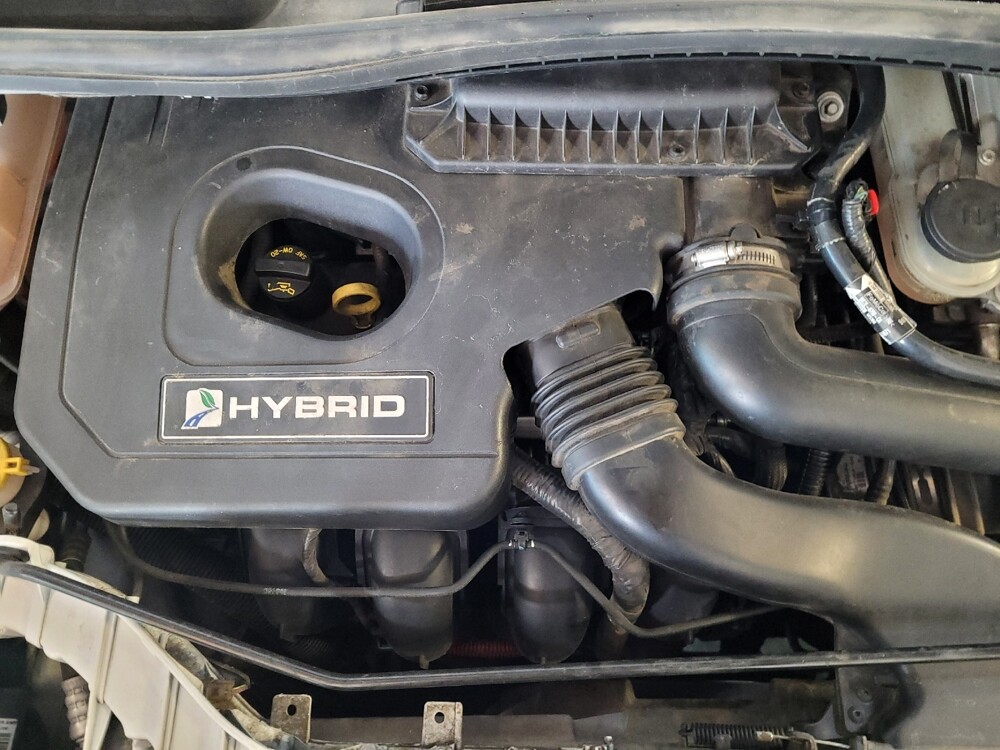 2015 Ford C-MAX in Montclair, CA 91763 - 18111286 30