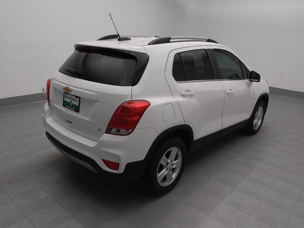 2020 Chevrolet Trax in Independence, MO 64055 - 18111295 9