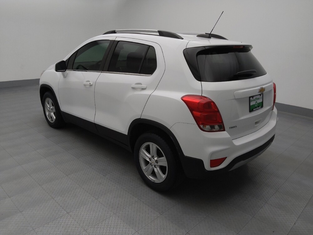 2020 Chevrolet Trax in Independence, MO 64055 - 18111295 5