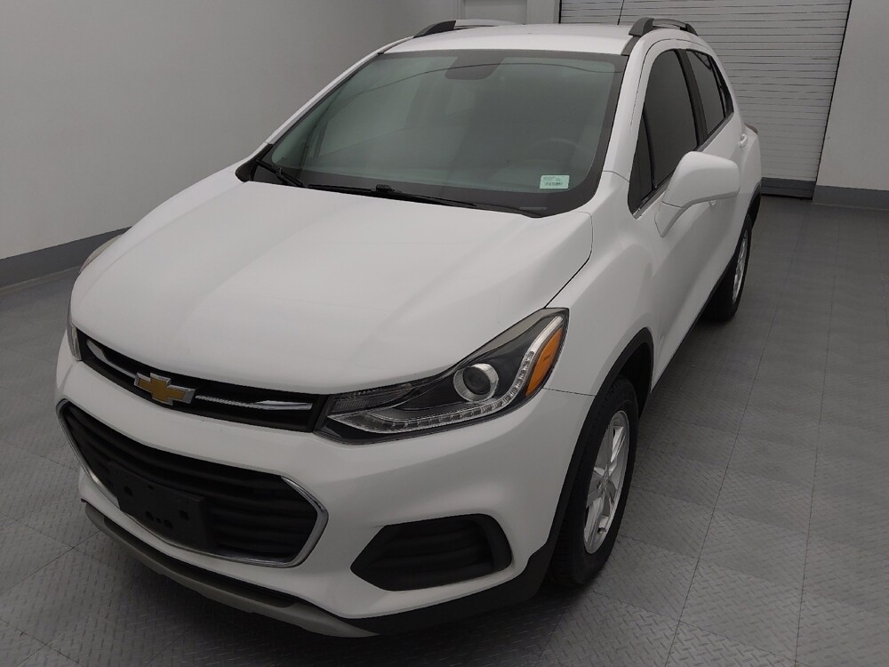 2020 Chevrolet Trax in Independence, MO 64055 - 18111295 15