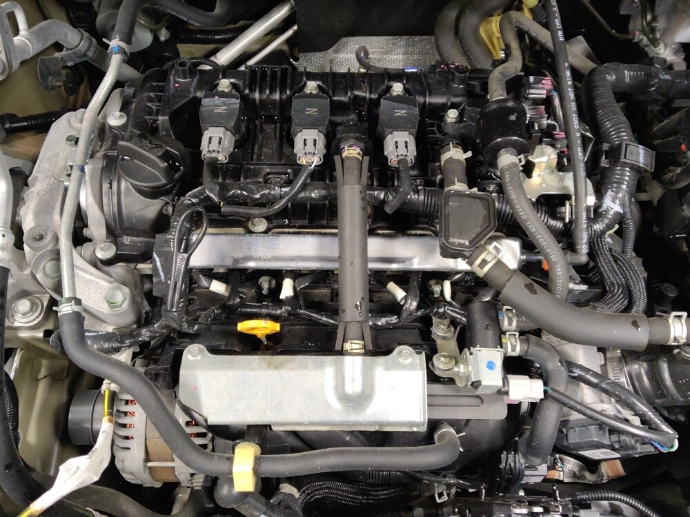 2020 Nissan Versa in Mesa, AZ 85210 - 18111301 30