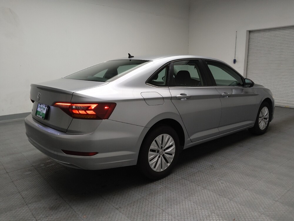 2019 Volkswagen Jetta in Montclair, CA 91763 - 18111307 9