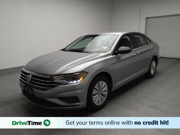2019 Volkswagen Jetta in Montclair, CA 91763