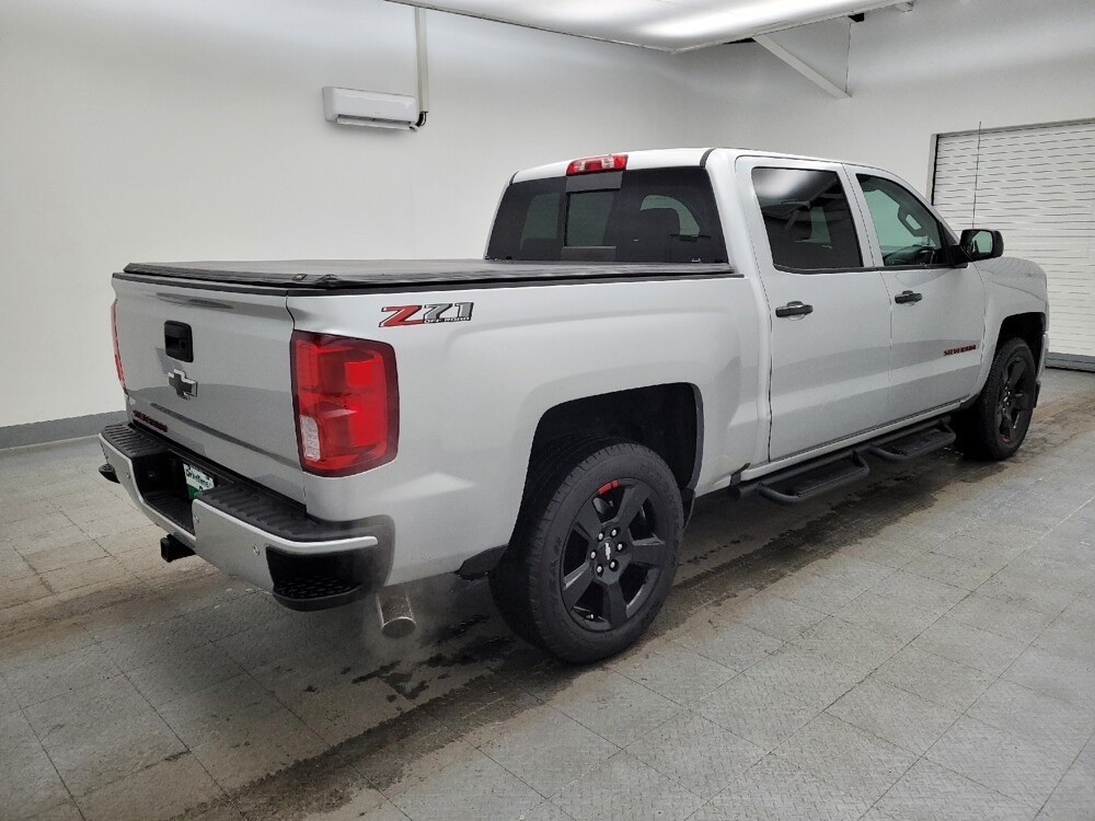 2018 Chevrolet Silverado 1500 in Columbus, OH 43228 - 18111309 10