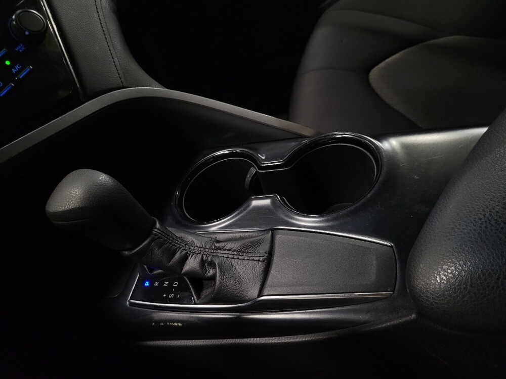 2019 Toyota Camry in Laurel, MD 20724 - 18111319 26