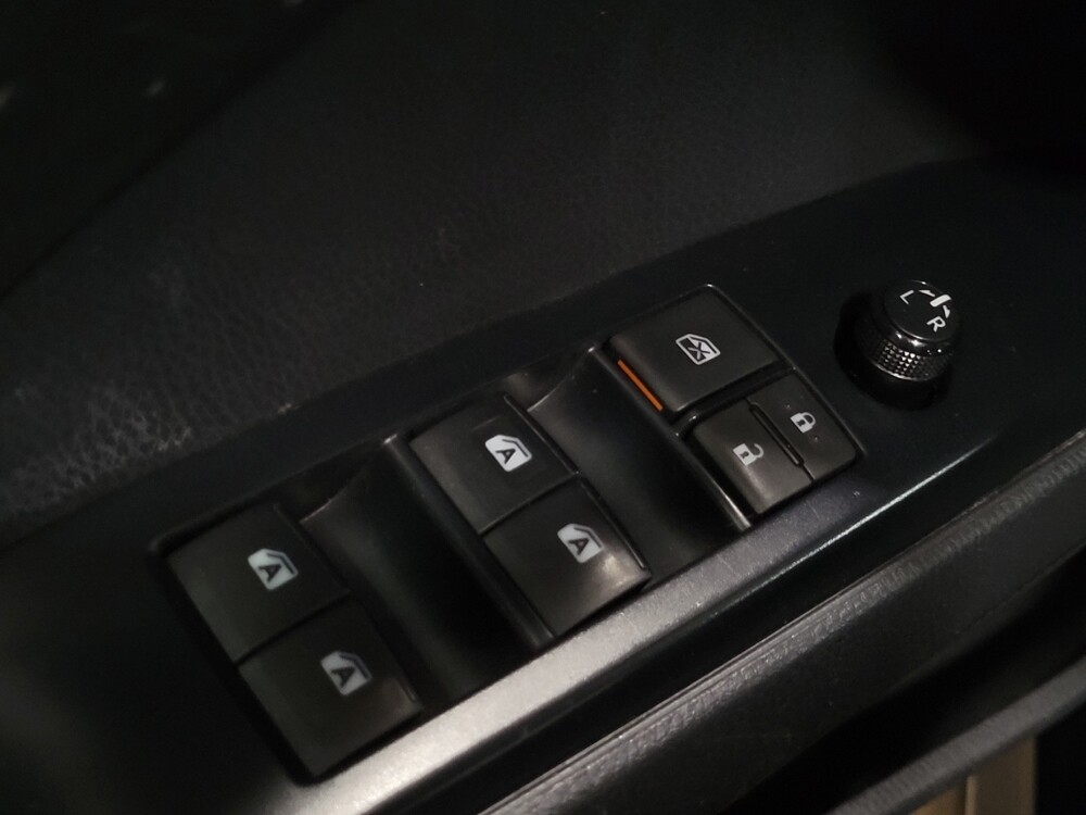 2019 Toyota Camry in Laurel, MD 20724 - 18111319 27