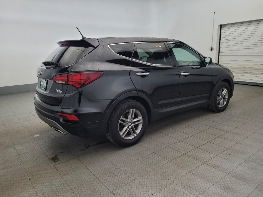 2018 Hyundai Santa Fe in Pittsburgh, PA 15237 - 18111323 10