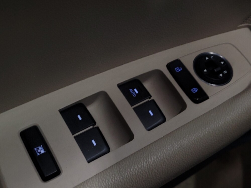 2016 Hyundai Sonata in Plymouth Meeting, PA 19462 - 18111324 27