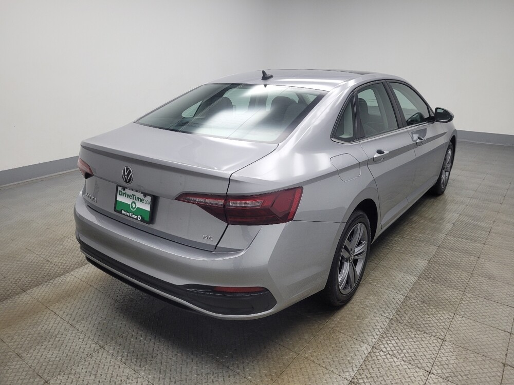 2024 Volkswagen Jetta in Indianapolis, IN 46222 - 18111326 9