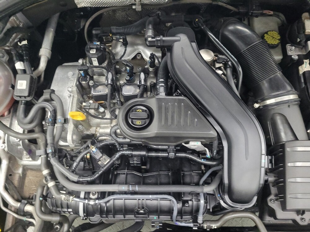 2024 Volkswagen Jetta in Indianapolis, IN 46222 - 18111326 30