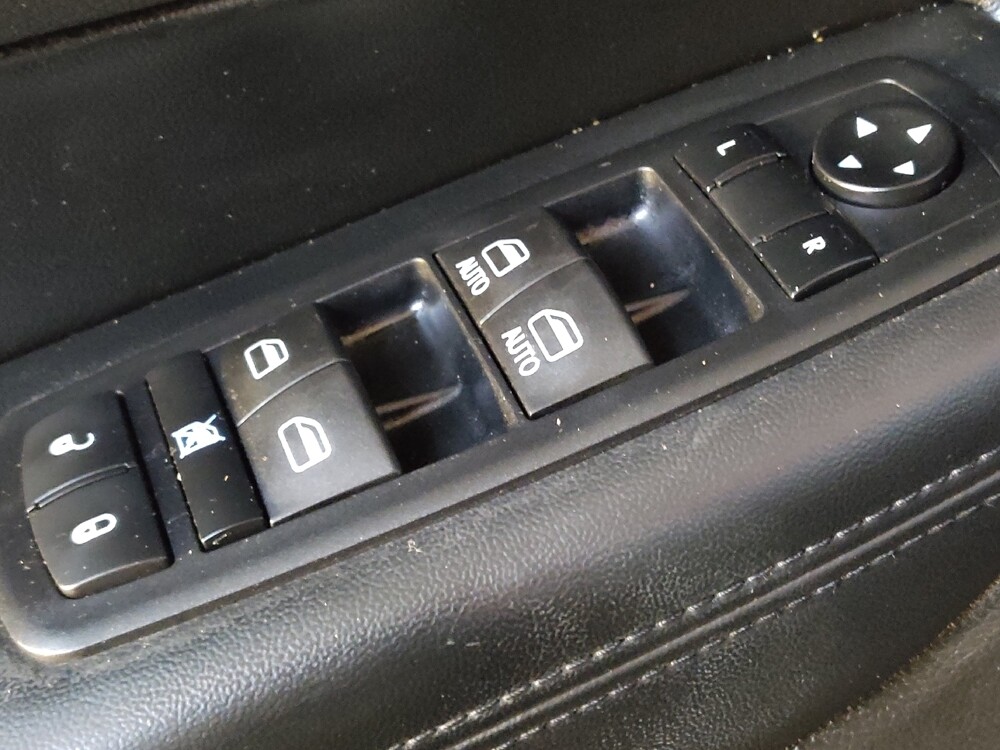 2018 Jeep Grand Cherokee in Columbia, SC 29210 - 18111328 27