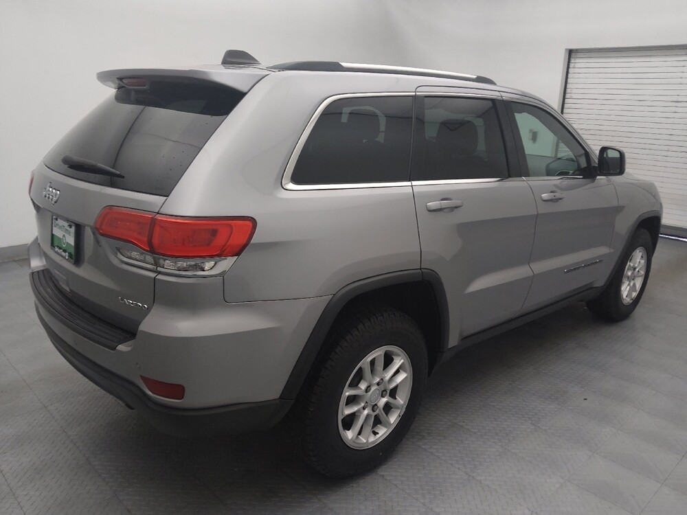 2018 Jeep Grand Cherokee in Columbia, SC 29210 - 18111328 10