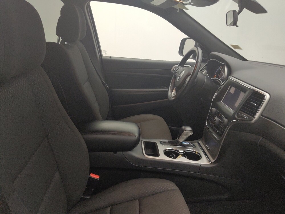 2018 Jeep Grand Cherokee in Columbia, SC 29210 - 18111328 21