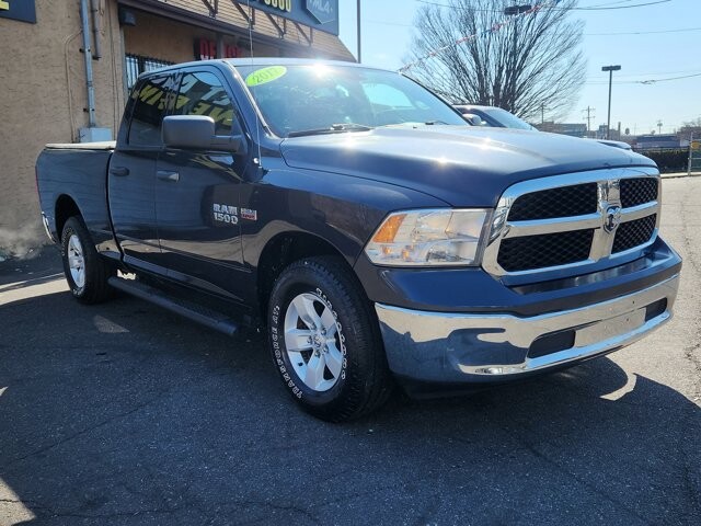 2017 RAM 1500 in Cinnaminson, NJ 08077 - 18111336 7