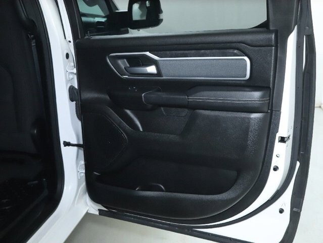 2023 RAM 1500 in Bedford, OH 44146 - 18111338 35