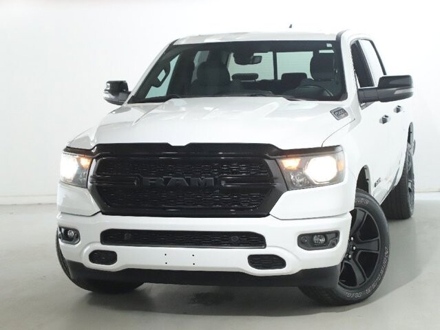 2023 RAM 1500 in Bedford, OH 44146 - 18111338 3