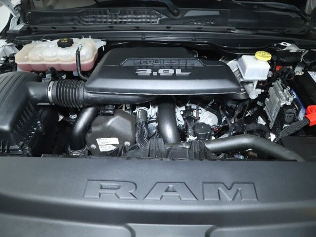 2023 RAM 1500 in Bedford, OH 44146 - 18111338 39