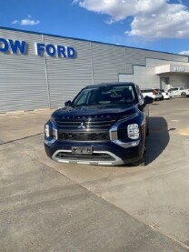 2024 Mitsubishi Outlander in Winslow, AZ 86046