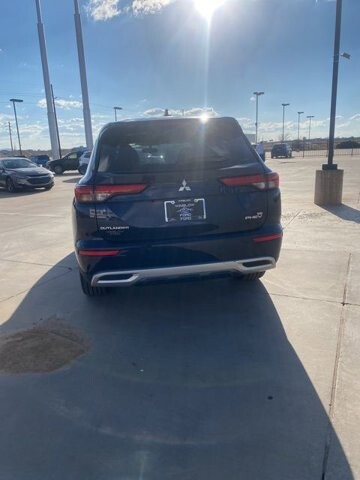 2024 Mitsubishi Outlander in Winslow, AZ 86046 - 18111345 5