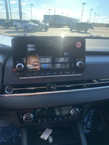 2024 Mitsubishi Outlander in Winslow, AZ 86046 - 18111345 15