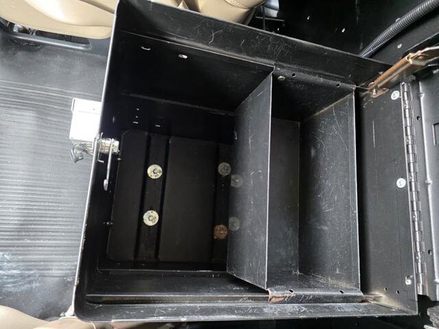 2011 Chevrolet Express 2500 in Blauvelt, NY 10913 - 18111349 27