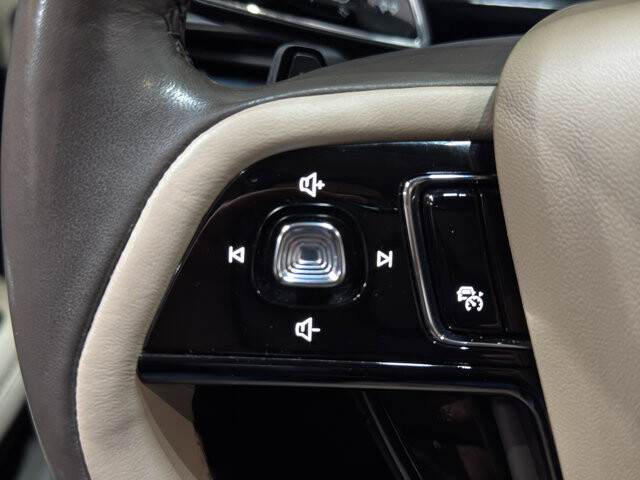 2022 Lincoln Corsair in Burlington, WI 53105 - 18111350 22