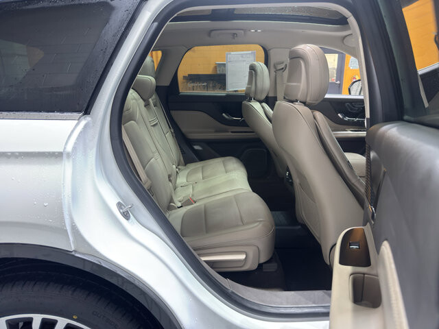 2022 Lincoln Corsair in Burlington, WI 53105 - 18111350 18