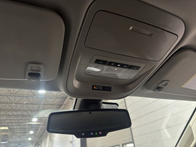 2022 GMC Canyon in Burlington, WI 53105 - 18111353 34