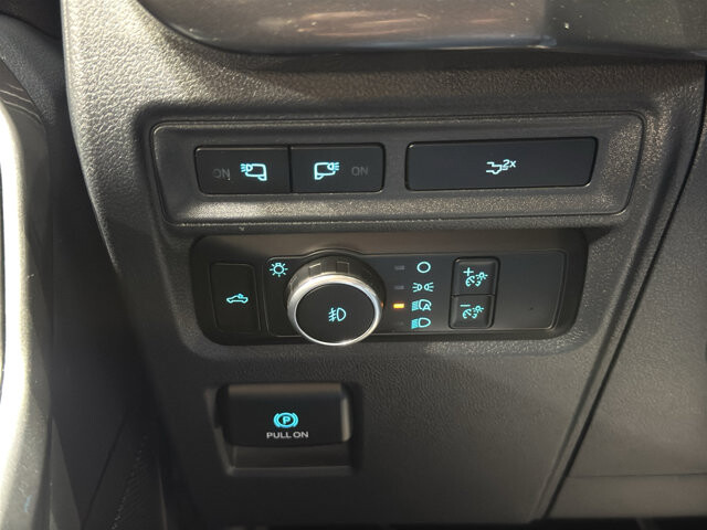 2023 Ford F150 in Burlington, WI 53105 - 18111354 34