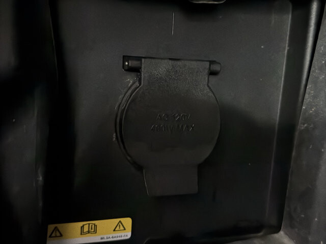 2023 Ford F150 in Burlington, WI 53105 - 18111354 23