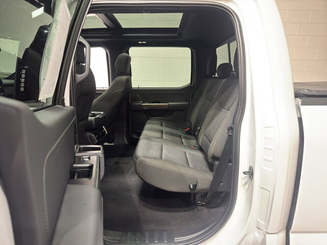 2023 Ford F150 in Burlington, WI 53105 - 18111354 13