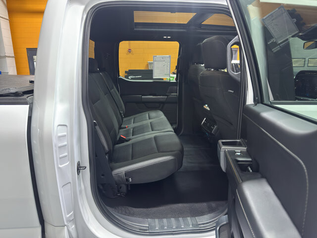 2023 Ford F150 in Burlington, WI 53105 - 18111354 21