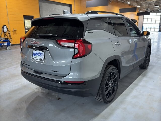 2024 GMC Terrain in Burlington, WI 53105 - 18111356 5