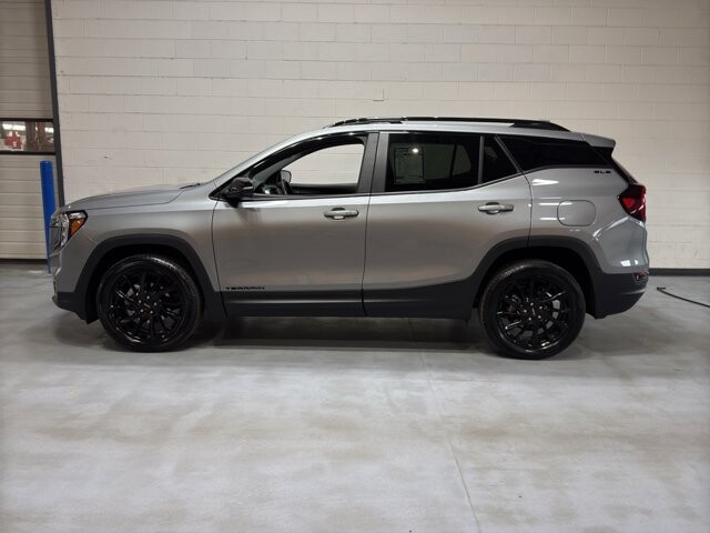 2024 GMC Terrain in Burlington, WI 53105 - 18111356 2