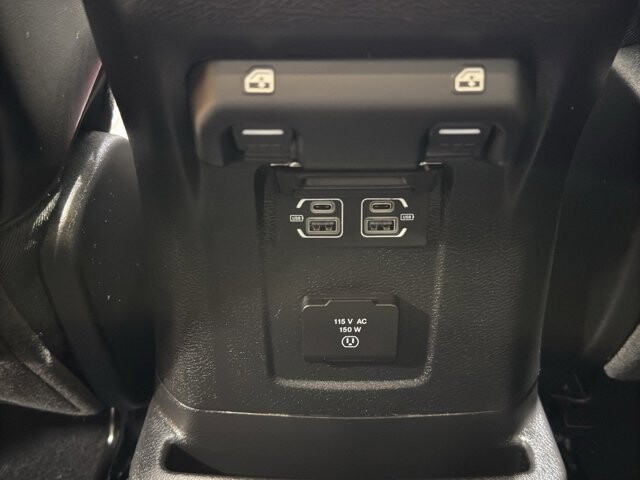 2025 Jeep Wrangler in Burlington, WI 53105 - 18111361 12