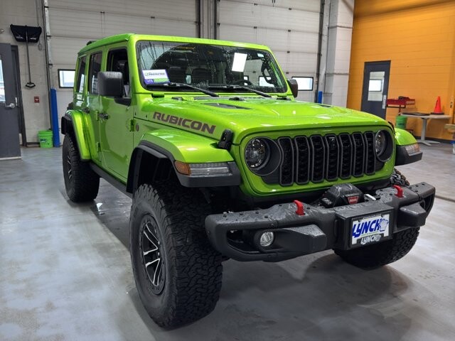 2025 Jeep Wrangler in Burlington, WI 53105 - 18111361 7
